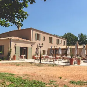 https://le-baguier.fr-provencehotel.com